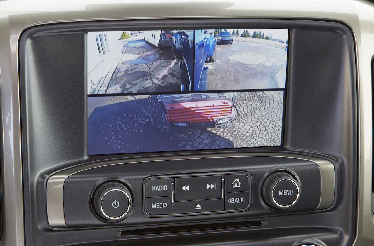 GMC Accessories offers a trailering camera system, produced by Echomaster The Fast Lane Truck