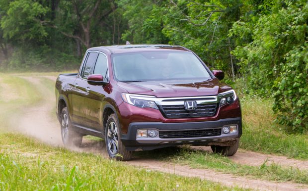 Nissan xterra vs honda ridgeline #8