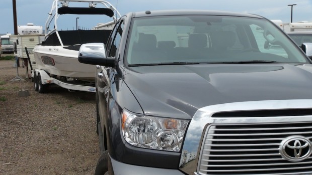 2013 Toyota Tundra Pickup 0-60 MPH Towing Test