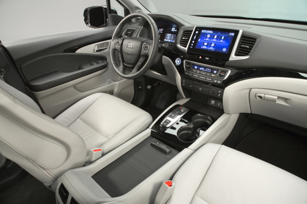 The interior of the next Honda Ridgeline should look similar to this Honda Pilot's interior.