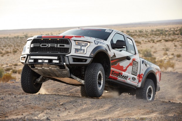 2017 ford f-150 raptor off-road racing