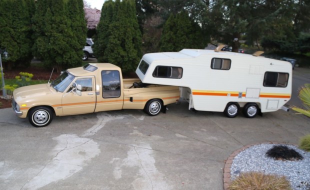 1981-Toyota-Dually-Pickup
