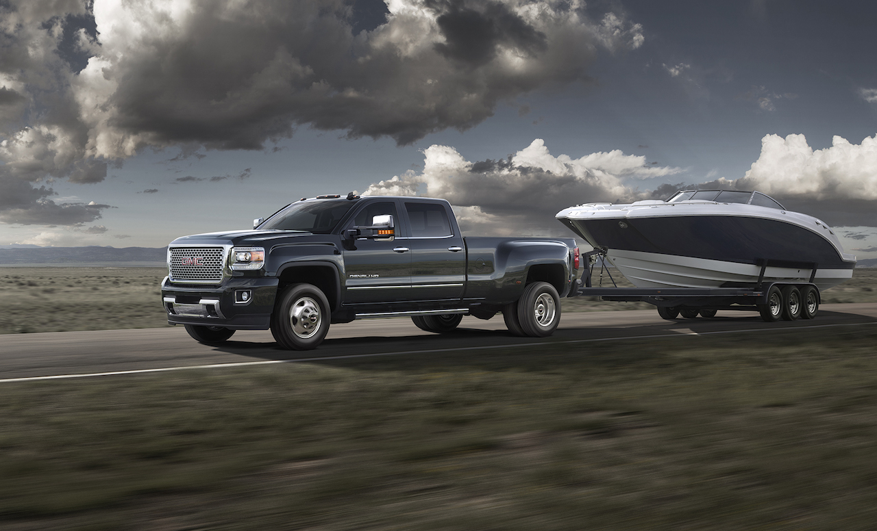 GMC Sierra gets optional Trailering Cameras and Gooseneck ... GMC Sierra gets optional Trailering Cameras and Gooseneck ...