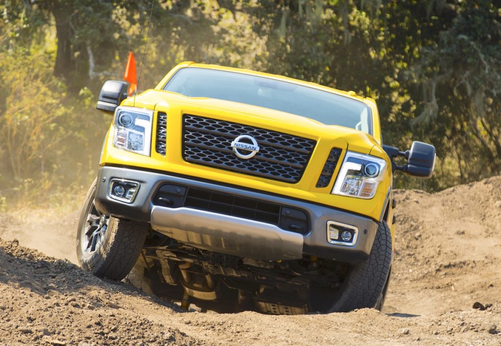2017 nissan titan pro 4x accessories