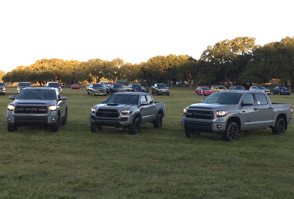 2017 toyota tacoma trd pro tundra