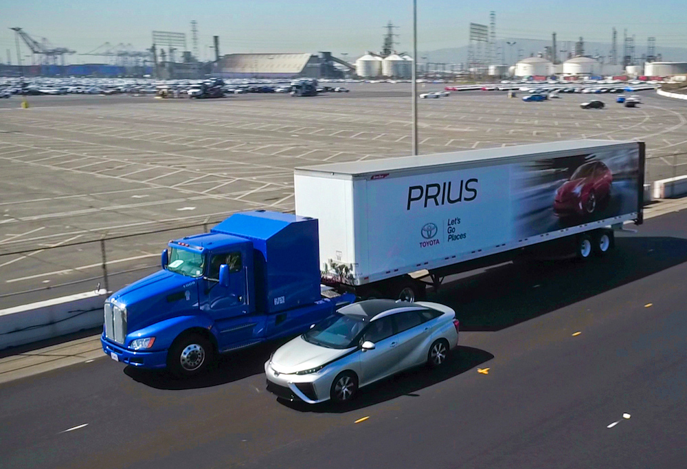 2017 Toyota Electric Truck 670 Horse 200 Miles Of Range And 2017 Toyota Project Portal Fuel Cell Electric Semi Truck Test