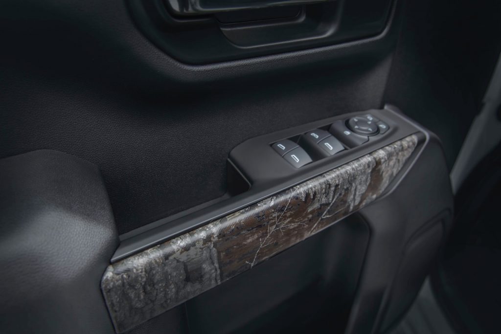 The 2021 Chevy Silverado Realtree Edition Aims To Blend In With Some Camouflage Decals