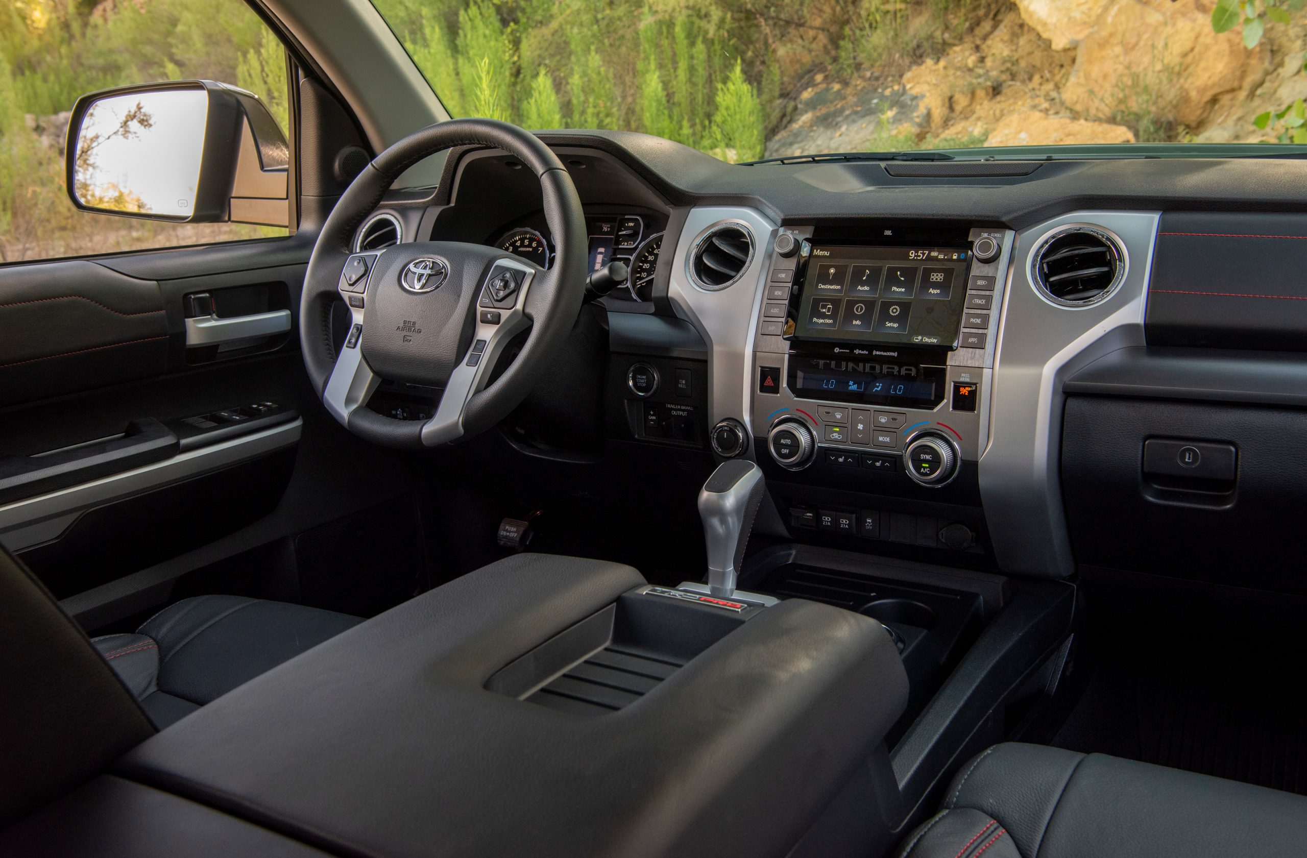 Spied Take A Peek At The 2021 Ford F 150 Lariat Interior